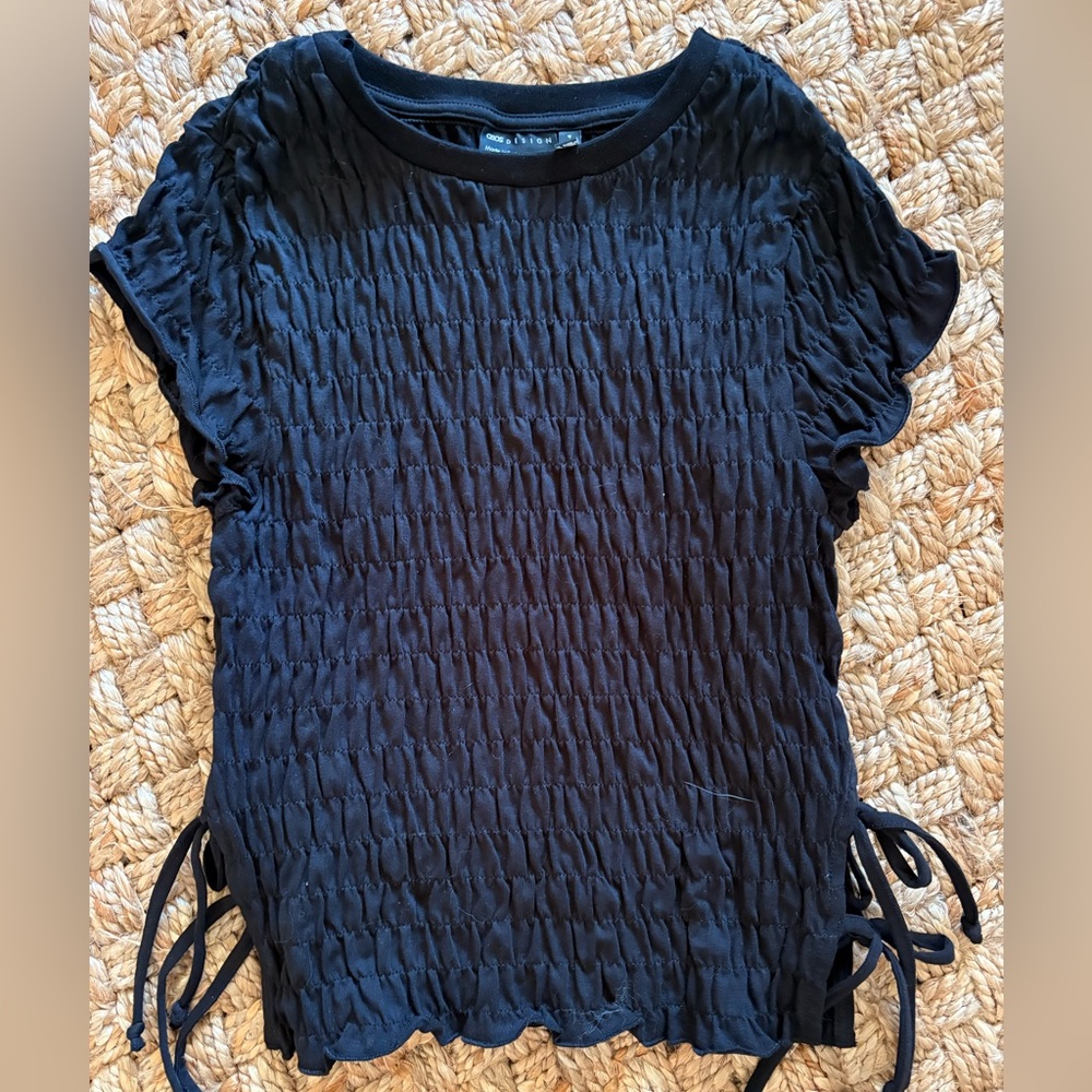 ASOS Textured top with side ties - Picture 2 of 4